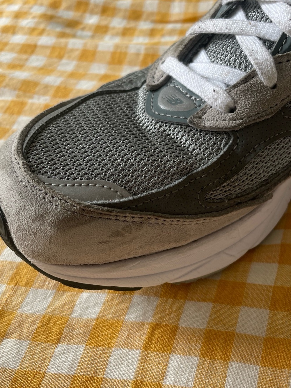 SOLD New Balance Gray 990v6 Sneakers - Picture 6 of 7